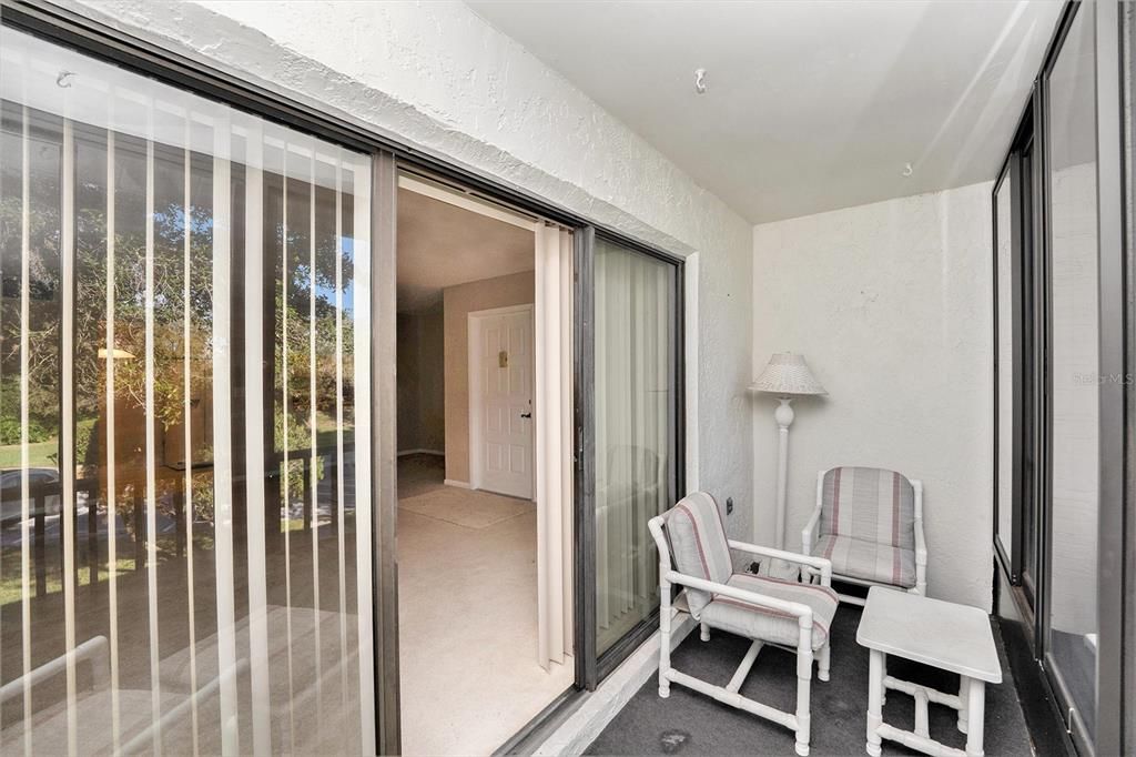 Active With Contract: $159,750 (2 beds, 2 baths, 1038 Square Feet)