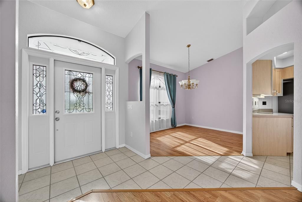 待售: $639,000 (3 贝兹, 2 浴室, 1712 平方英尺)