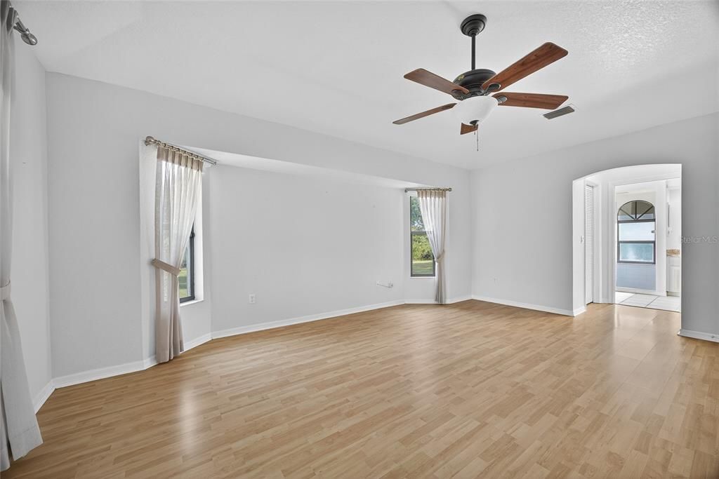 待售: $639,000 (3 贝兹, 2 浴室, 1712 平方英尺)