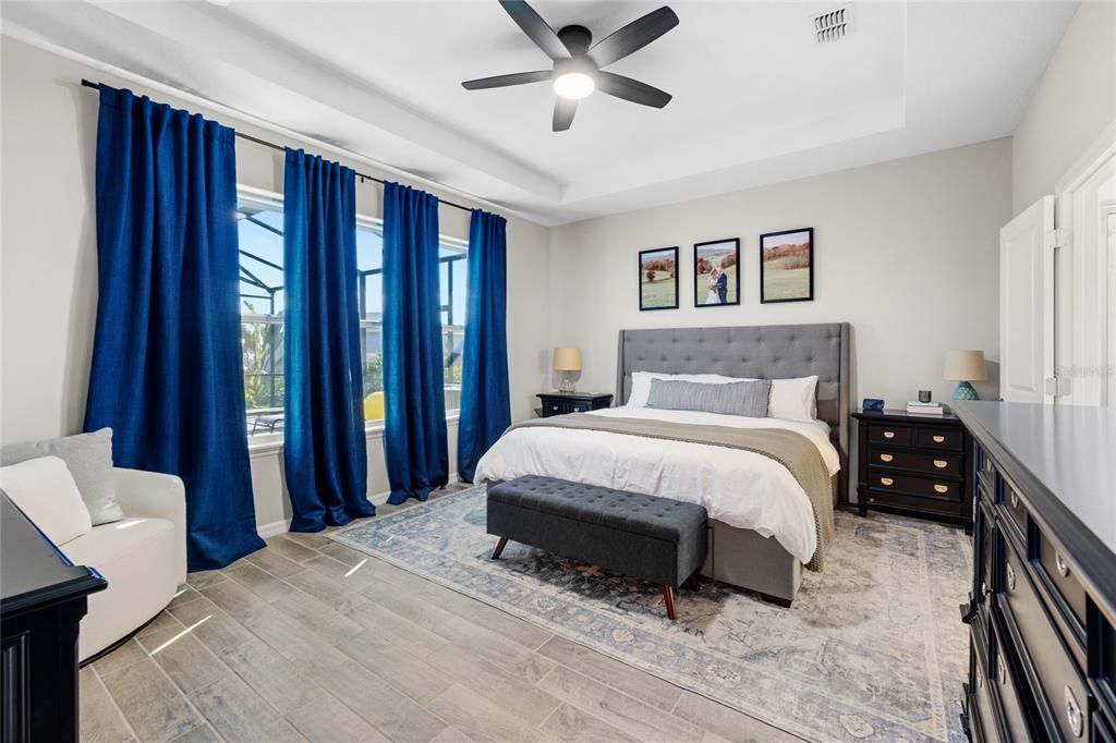 Active With Contract: $650,000 (4 beds, 3 baths, 2373 Square Feet)