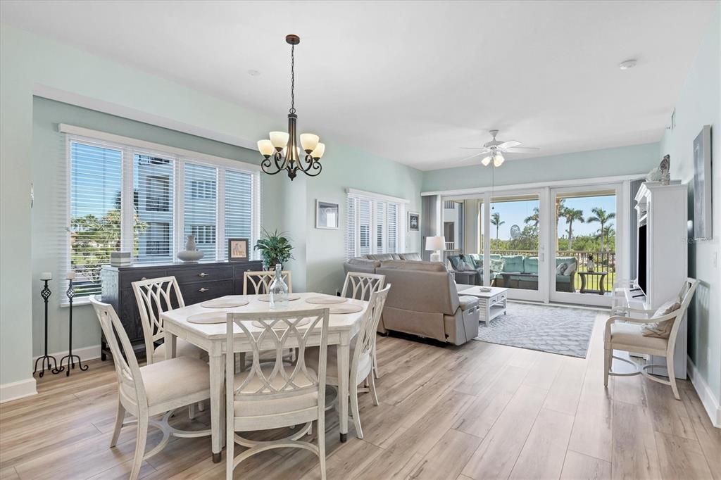 For Sale: $850,000 (3 beds, 2 baths, 2013 Square Feet)