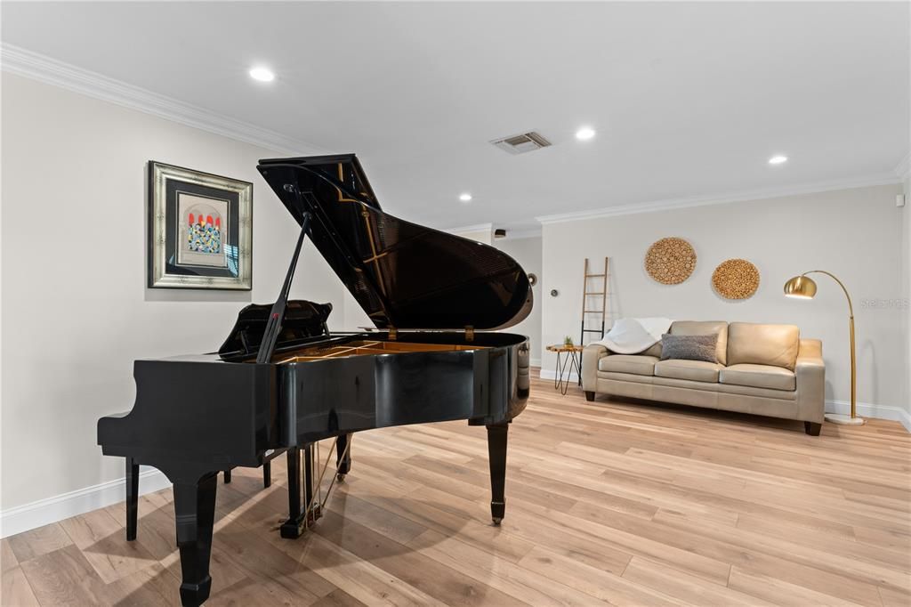 For Sale: $1,299,000 (4 beds, 3 baths, 3159 Square Feet)