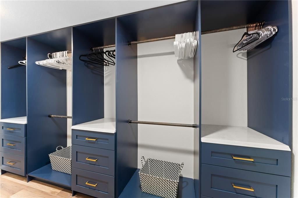 For Sale: $1,299,000 (4 beds, 3 baths, 3159 Square Feet)