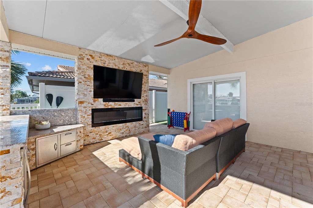 For Sale: $1,299,000 (4 beds, 3 baths, 3159 Square Feet)