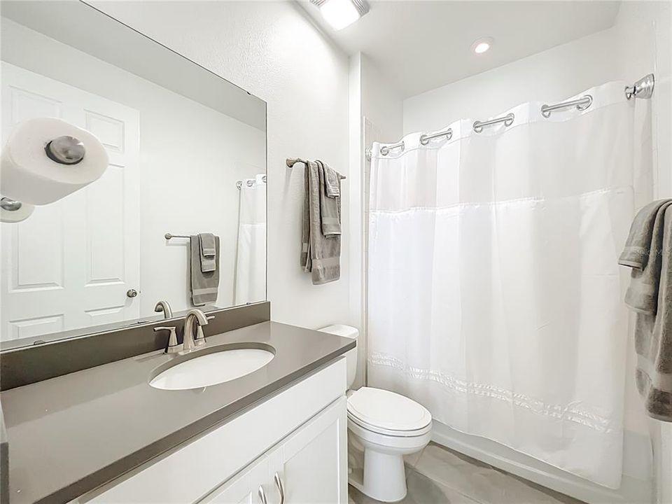 For Sale: $500,000 (4 beds, 3 baths, 2070 Square Feet)