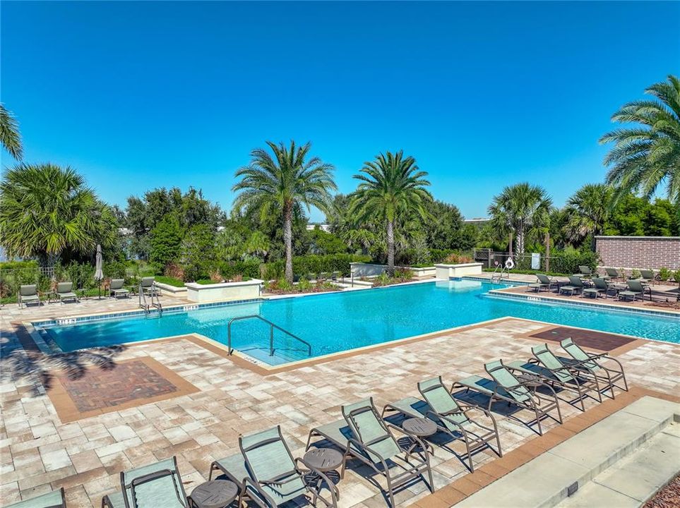 For Sale: $500,000 (4 beds, 3 baths, 2070 Square Feet)