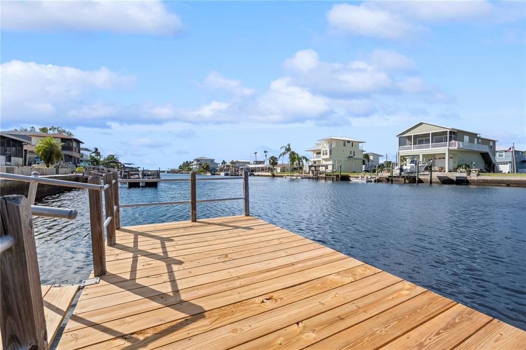 For Sale: $499,900 (3 beds, 2 baths, 1959 Square Feet)