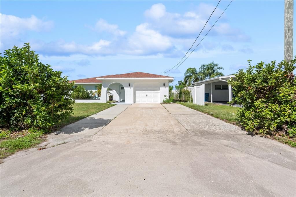 For Sale: $499,900 (3 beds, 2 baths, 1959 Square Feet)