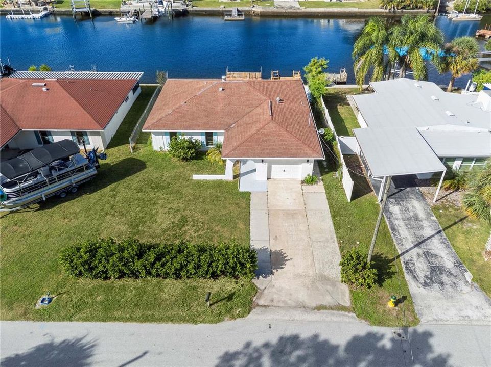 For Sale: $499,900 (3 beds, 2 baths, 1959 Square Feet)