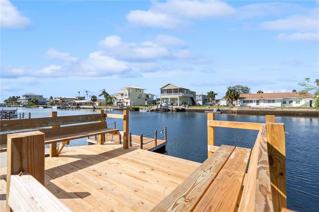 For Sale: $499,900 (3 beds, 2 baths, 1959 Square Feet)