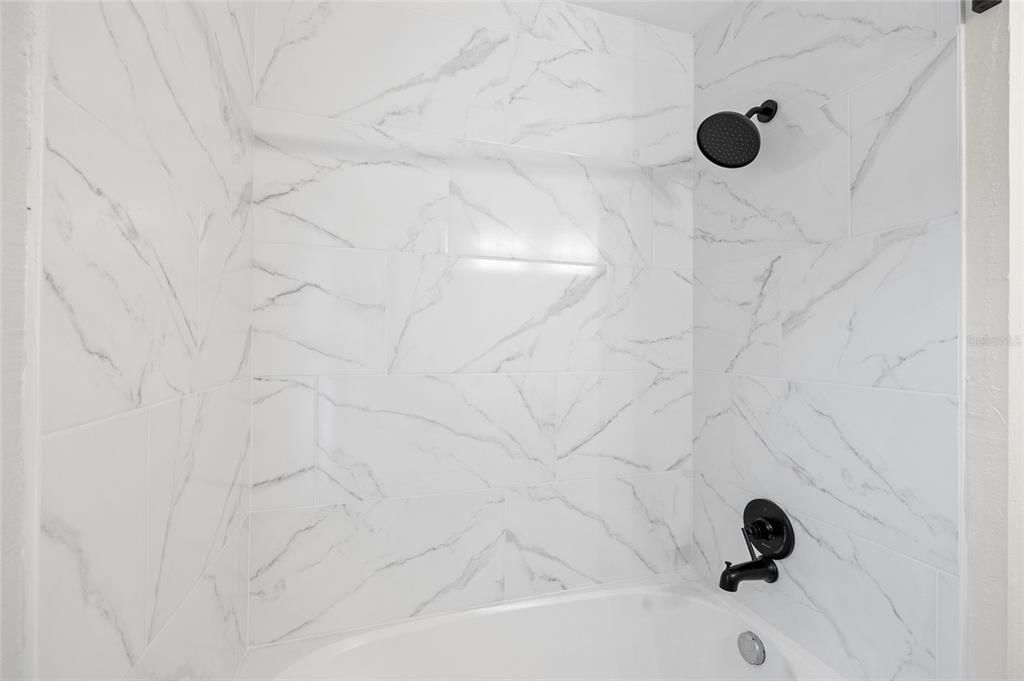 待售: $529,000 (4 贝兹, 3 浴室, 3496 平方英尺)