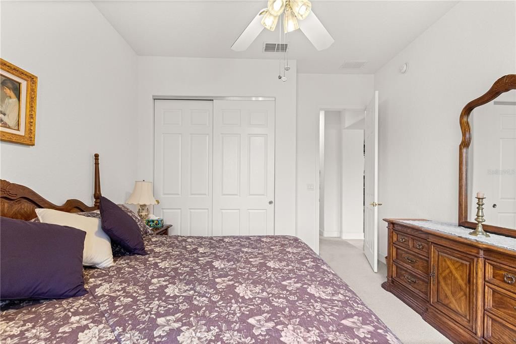 For Sale: $437,900 (3 beds, 2 baths, 2333 Square Feet)