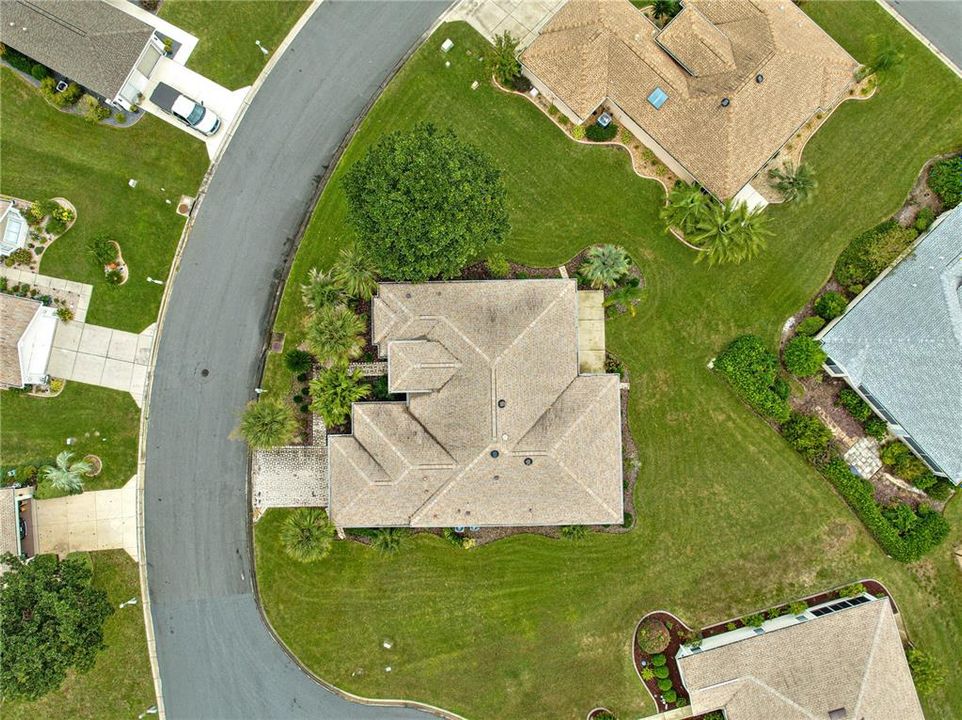 For Sale: $437,900 (3 beds, 2 baths, 2333 Square Feet)