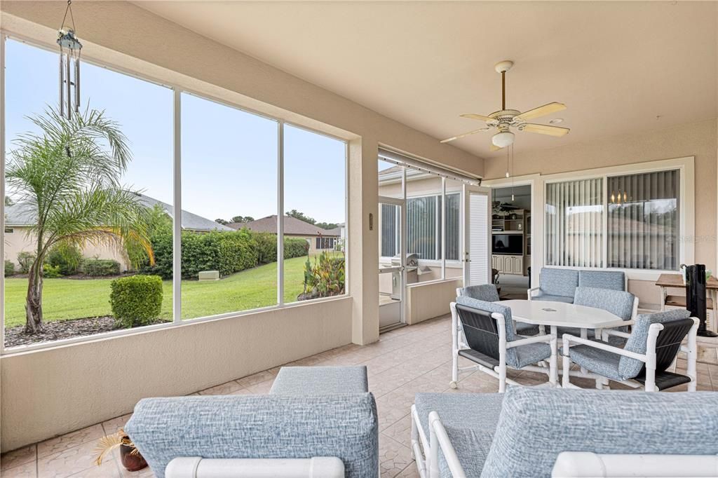 For Sale: $437,900 (3 beds, 2 baths, 2333 Square Feet)