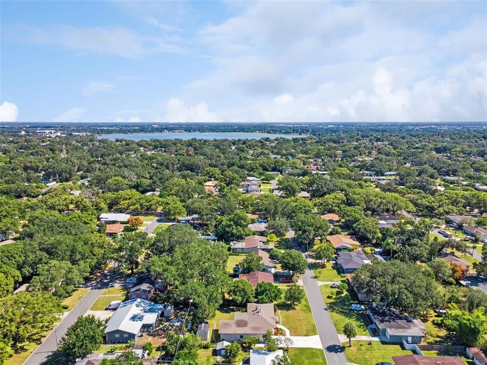 En Venta: $357,500 (4 camas, 3 baños, 2200 Pies cuadrados)