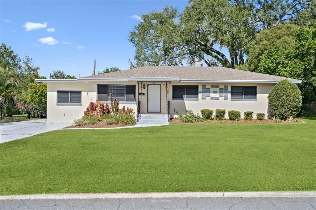 En Venta: $357,500 (4 camas, 3 baños, 2200 Pies cuadrados)