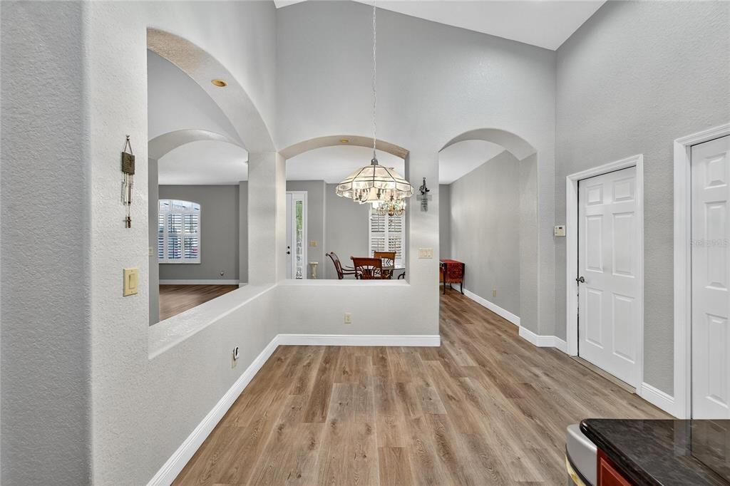 For Sale: $524,000 (4 beds, 3 baths, 2612 Square Feet)