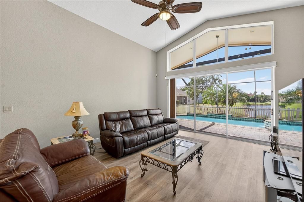 For Sale: $524,000 (4 beds, 3 baths, 2612 Square Feet)