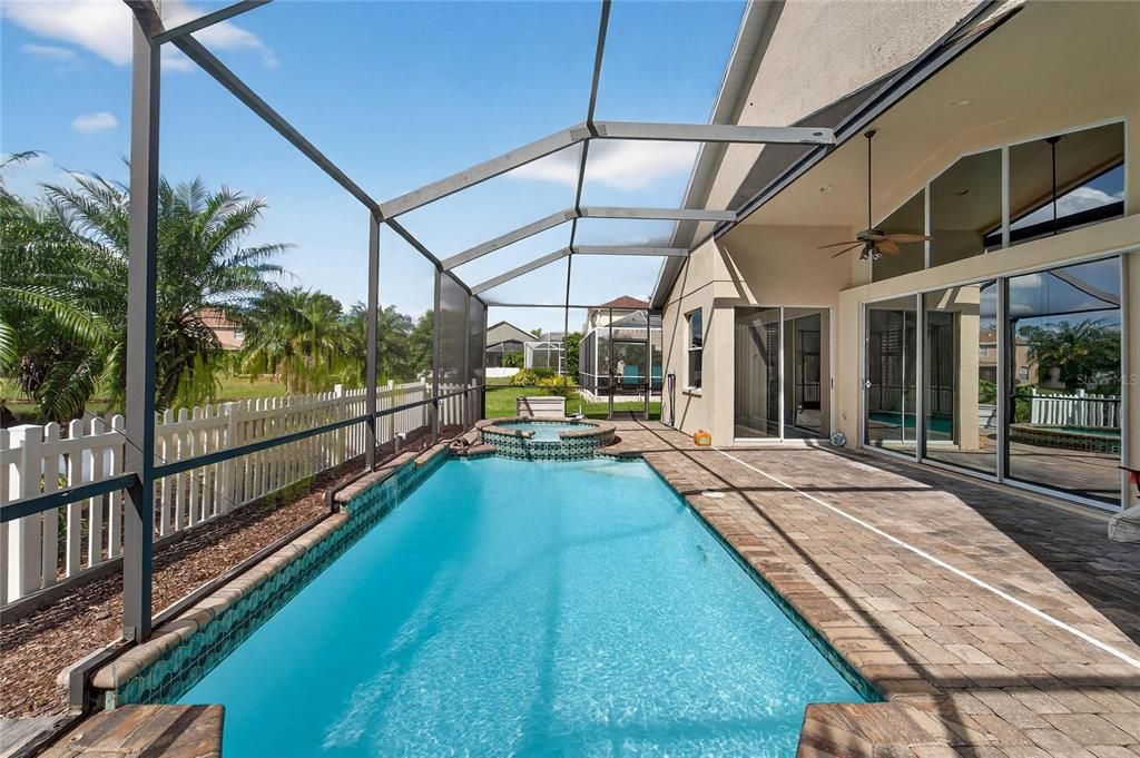 For Sale: $524,000 (4 beds, 3 baths, 2612 Square Feet)