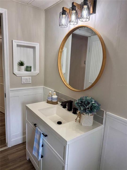 For Sale: $219,000 (3 beds, 2 baths, 960 Square Feet)