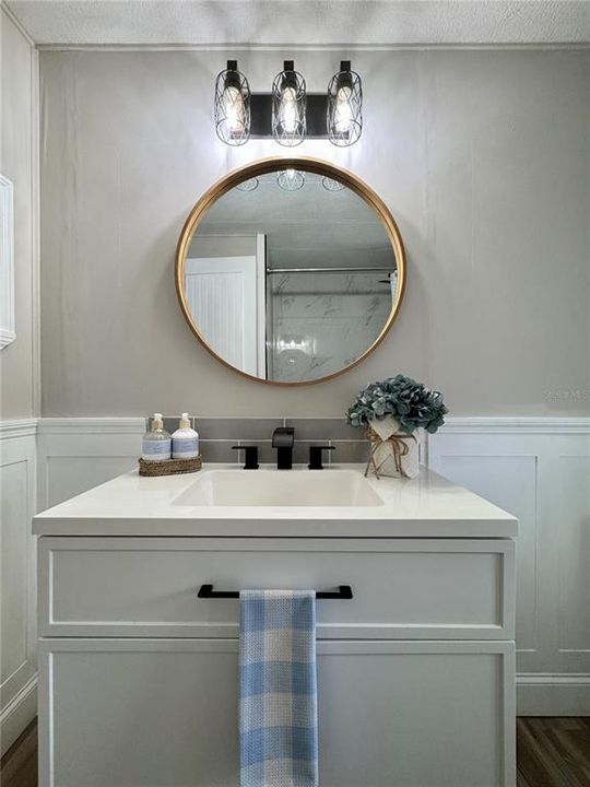 For Sale: $219,000 (3 beds, 2 baths, 960 Square Feet)