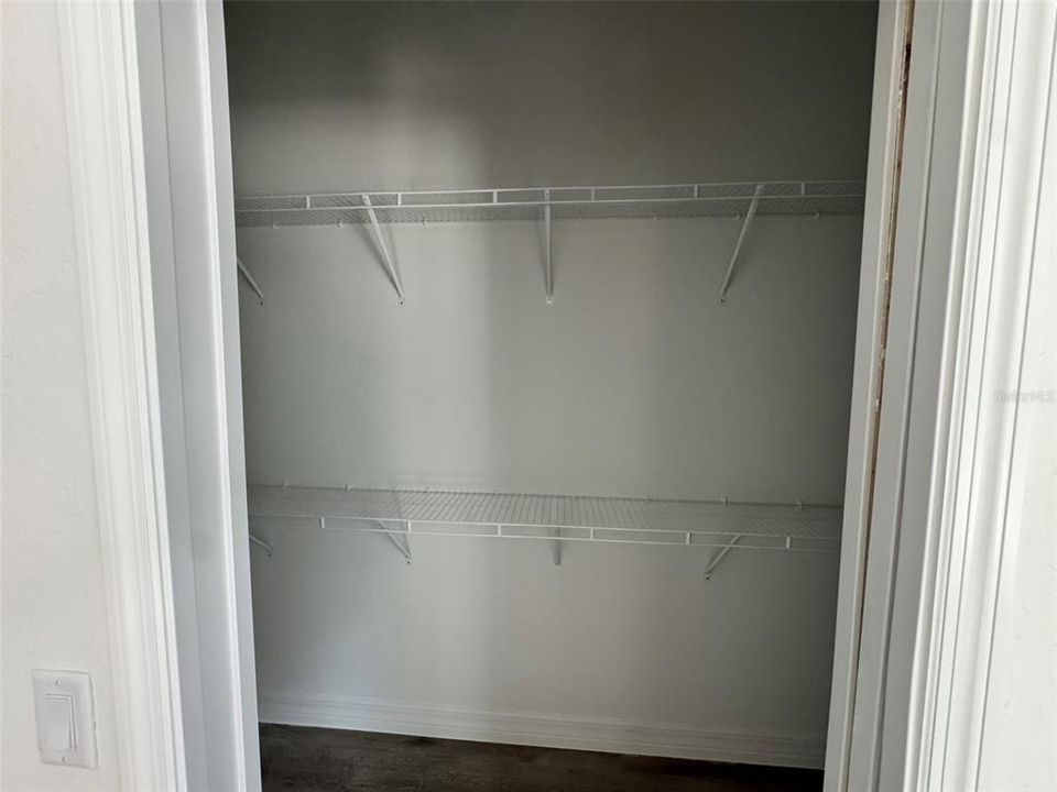 For Sale: $275,000 (3 beds, 2 baths, 1338 Square Feet)