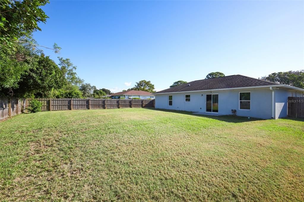 For Sale: $315,000 (3 beds, 2 baths, 1298 Square Feet)