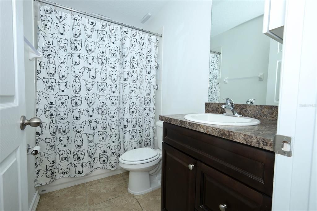 For Sale: $315,000 (3 beds, 2 baths, 1298 Square Feet)