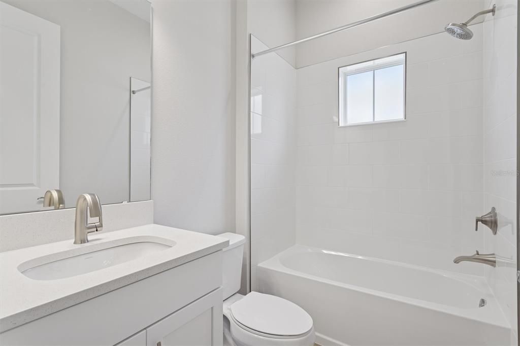 На продажу: $964,990 (5 спален, 4 ванн, 4602 Квадратных фут)