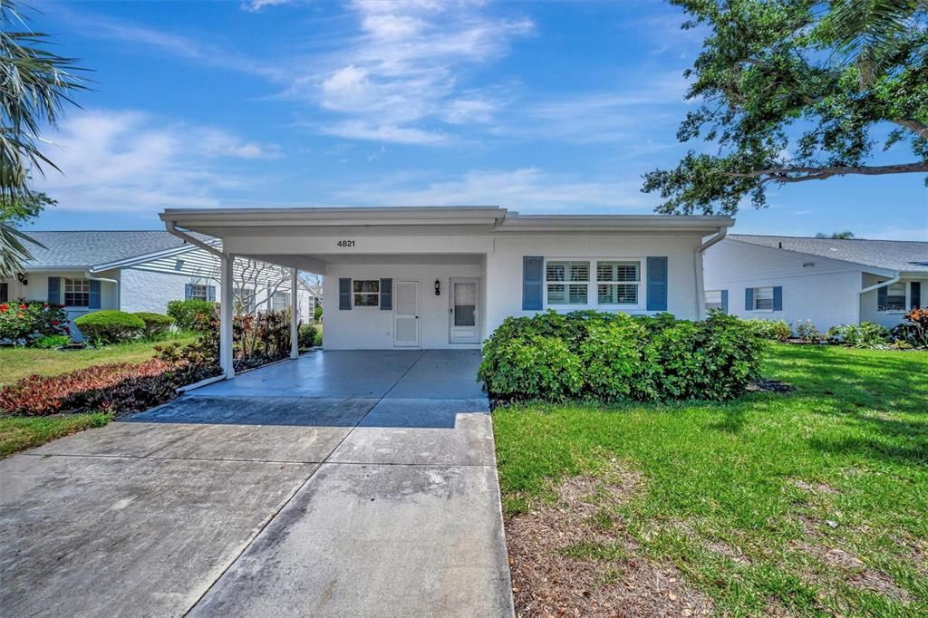 Под контрактом: $420,000 (3 спален, 2 ванн, 1738 Квадратных фут)