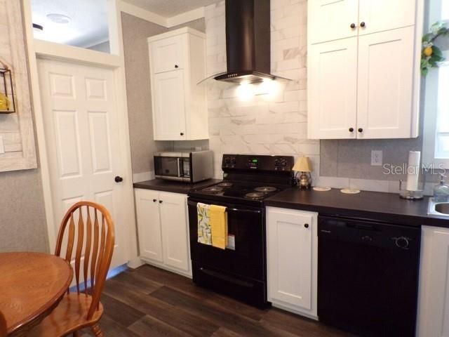 En Venta: $282,900 (3 camas, 2 baños, 1040 Pies cuadrados)