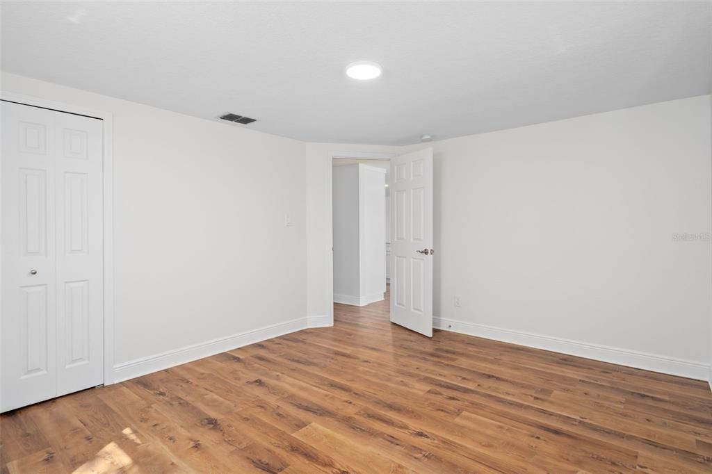 En Venta: $499,000 (4 camas, 3 baños, 1553 Pies cuadrados)