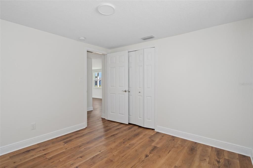 En Venta: $499,000 (4 camas, 3 baños, 1553 Pies cuadrados)