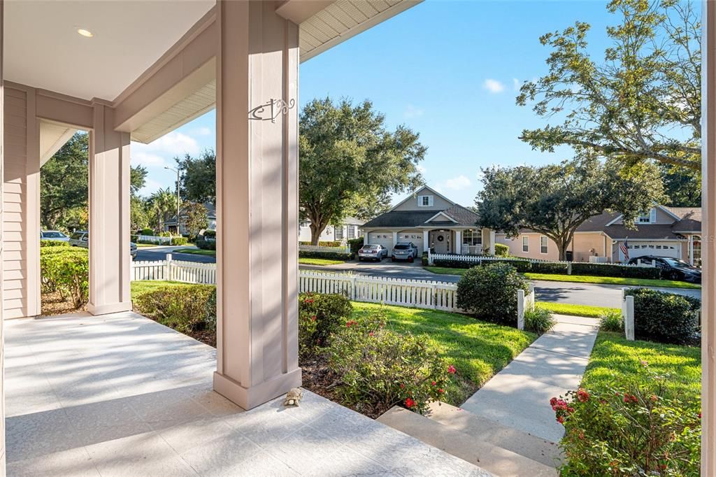 For Sale: $339,900 (3 beds, 2 baths, 2145 Square Feet)