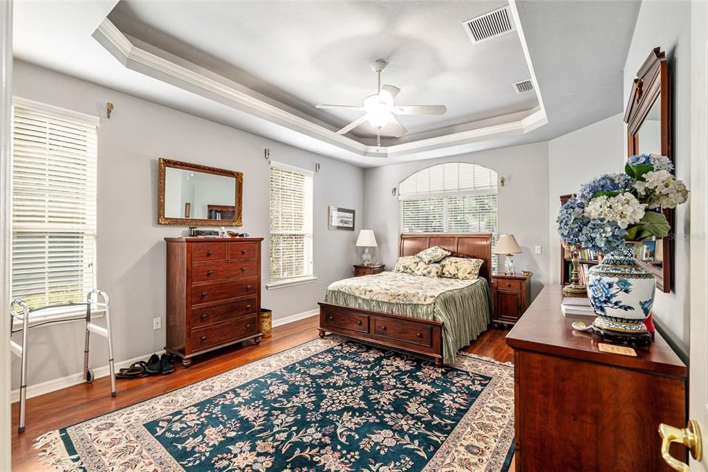 For Sale: $339,900 (3 beds, 2 baths, 2145 Square Feet)