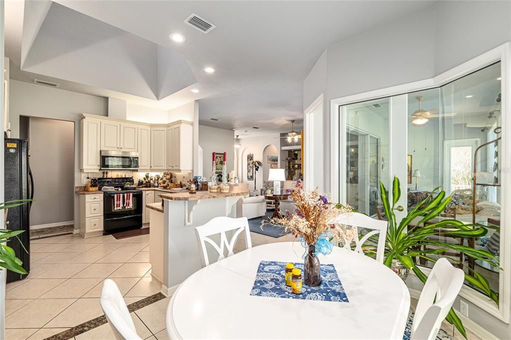 For Sale: $339,900 (3 beds, 2 baths, 2145 Square Feet)