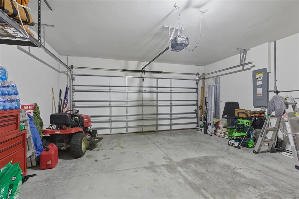 For Sale: $418,900 (3 beds, 2 baths, 1747 Square Feet)