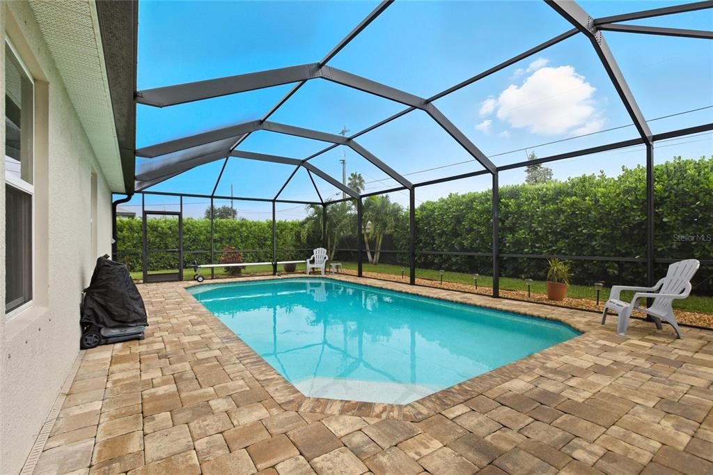 For Sale: $418,900 (3 beds, 2 baths, 1747 Square Feet)