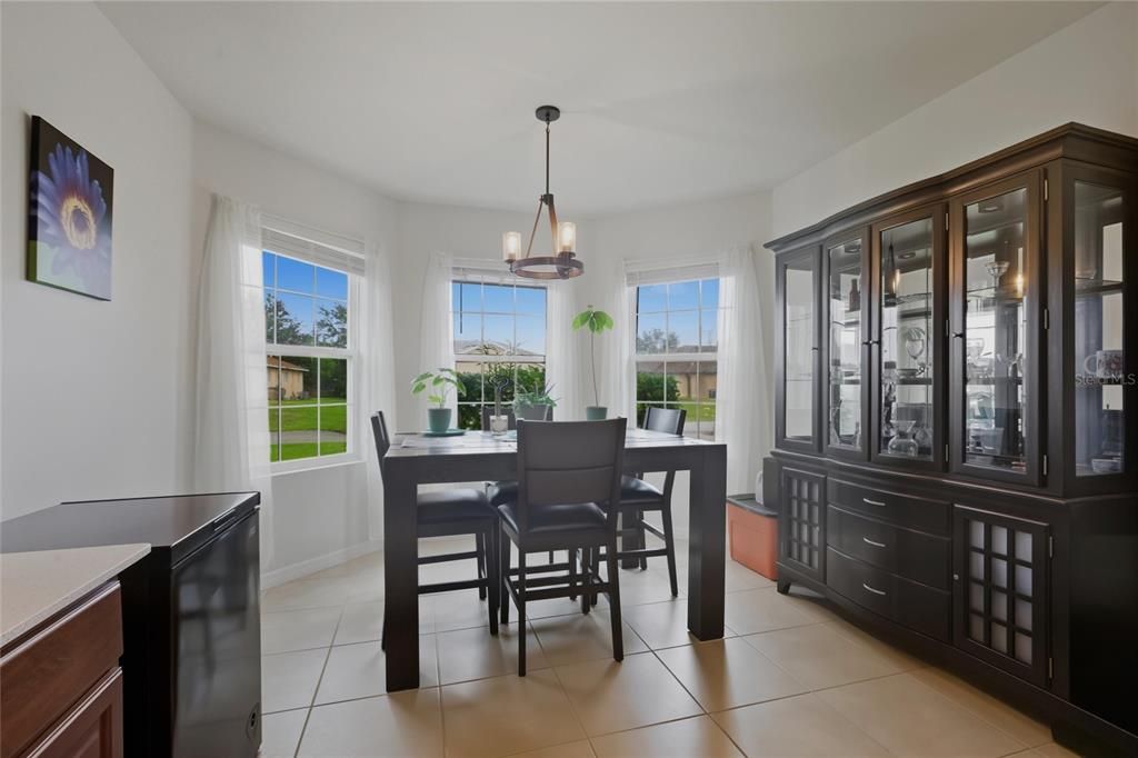 For Sale: $418,900 (3 beds, 2 baths, 1747 Square Feet)