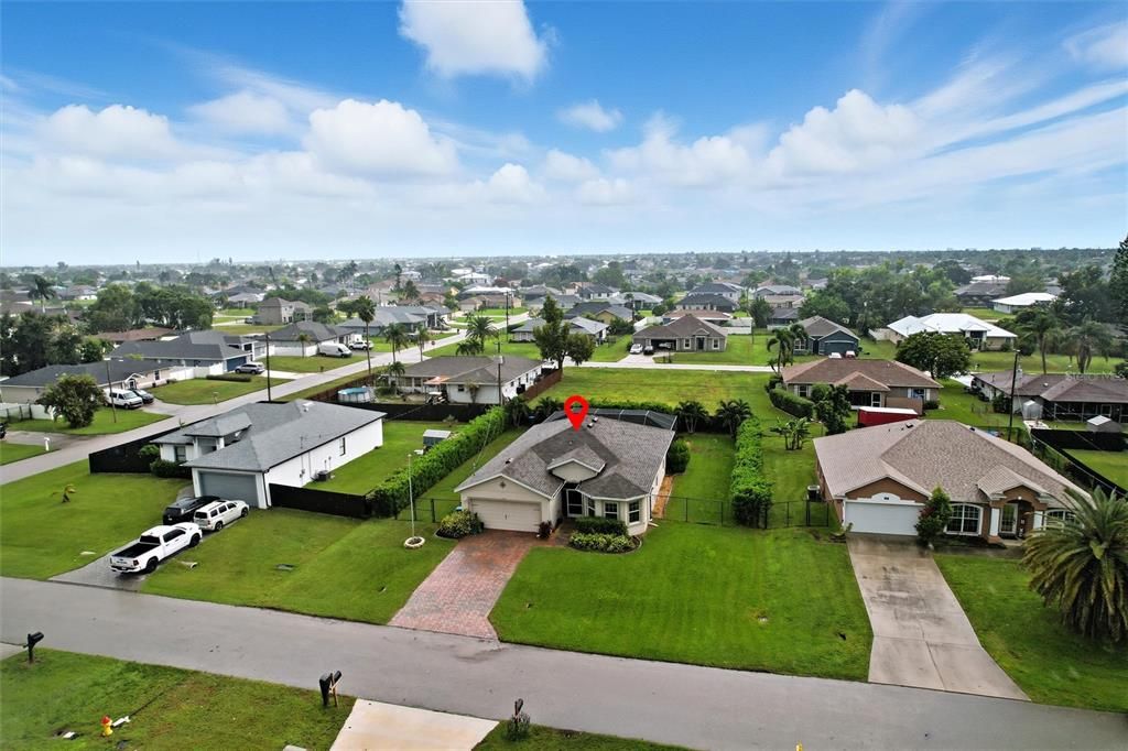 For Sale: $418,900 (3 beds, 2 baths, 1747 Square Feet)