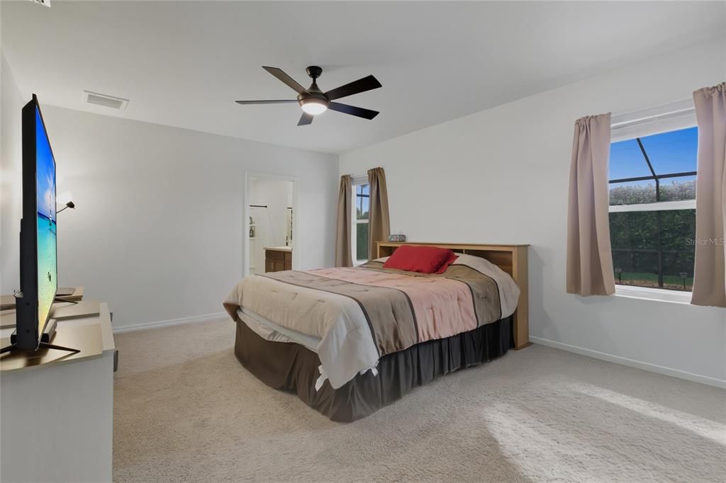 For Sale: $418,900 (3 beds, 2 baths, 1747 Square Feet)