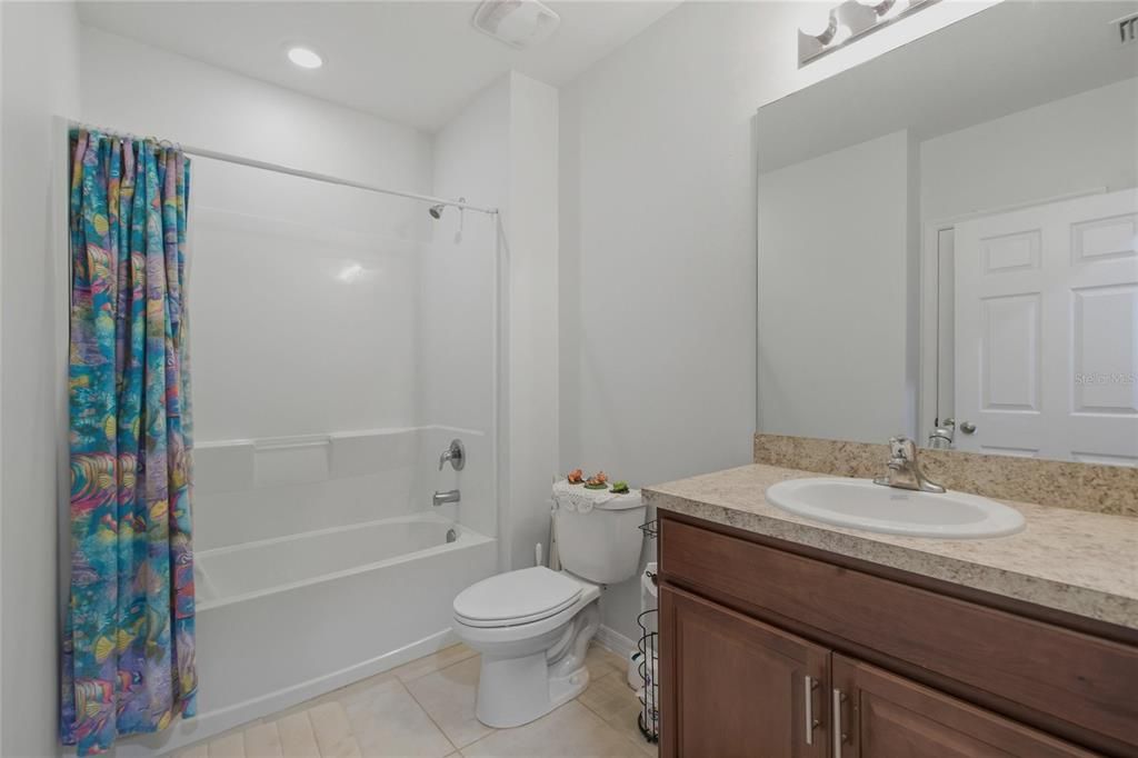 For Sale: $418,900 (3 beds, 2 baths, 1747 Square Feet)