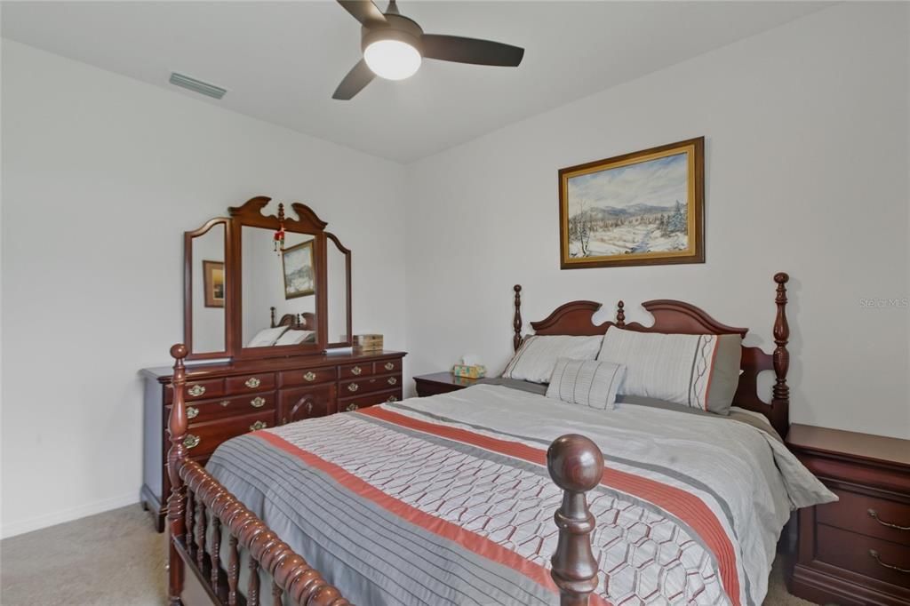 For Sale: $418,900 (3 beds, 2 baths, 1747 Square Feet)