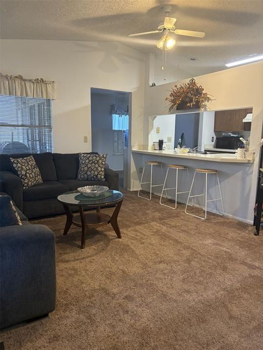 For Sale: $298,000 (3 beds, 2 baths, 1236 Square Feet)