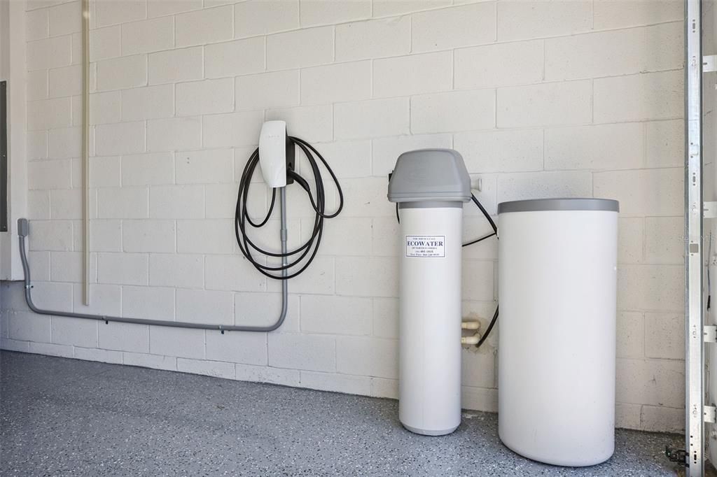 Activo con contrato: $625,000 (3 camas, 2 baños, 2160 Pies cuadrados)