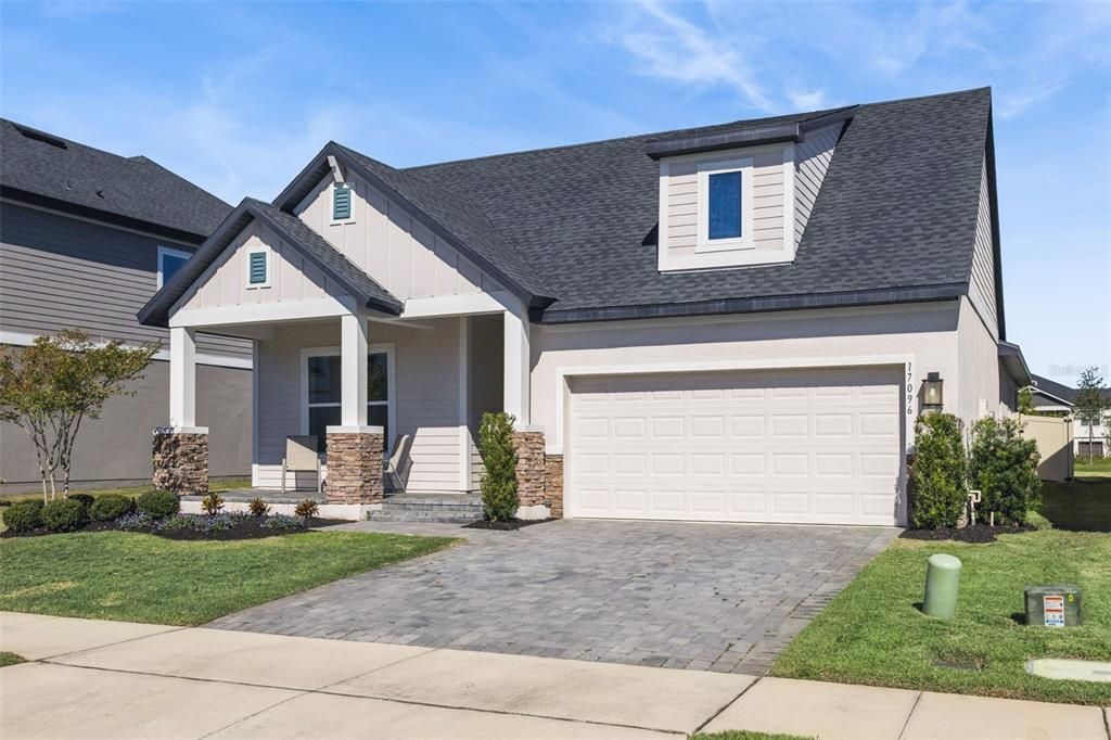 Activo con contrato: $625,000 (3 camas, 2 baños, 2160 Pies cuadrados)