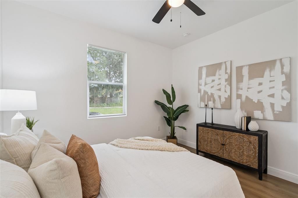 For Sale: $379,000 (3 beds, 2 baths, 1391 Square Feet)