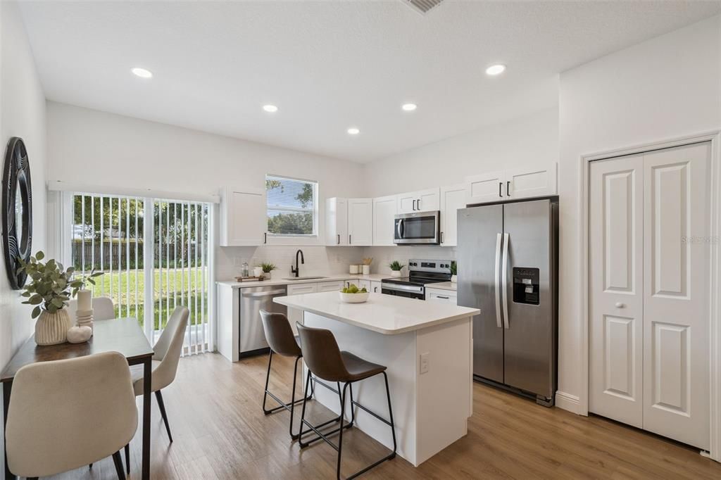 For Sale: $379,000 (3 beds, 2 baths, 1391 Square Feet)