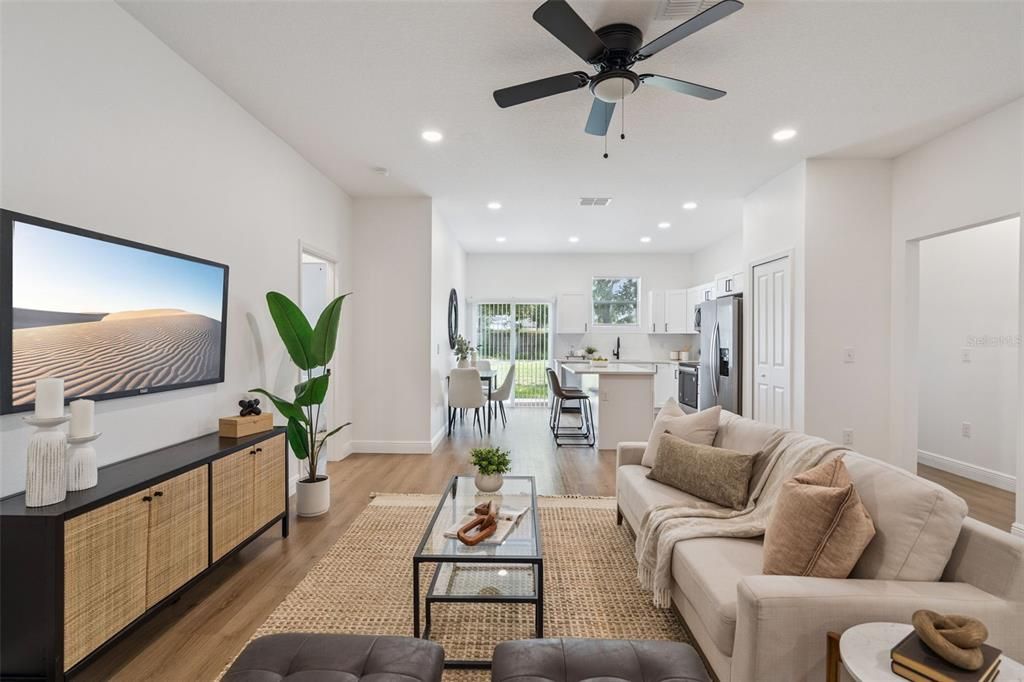 For Sale: $379,000 (3 beds, 2 baths, 1391 Square Feet)