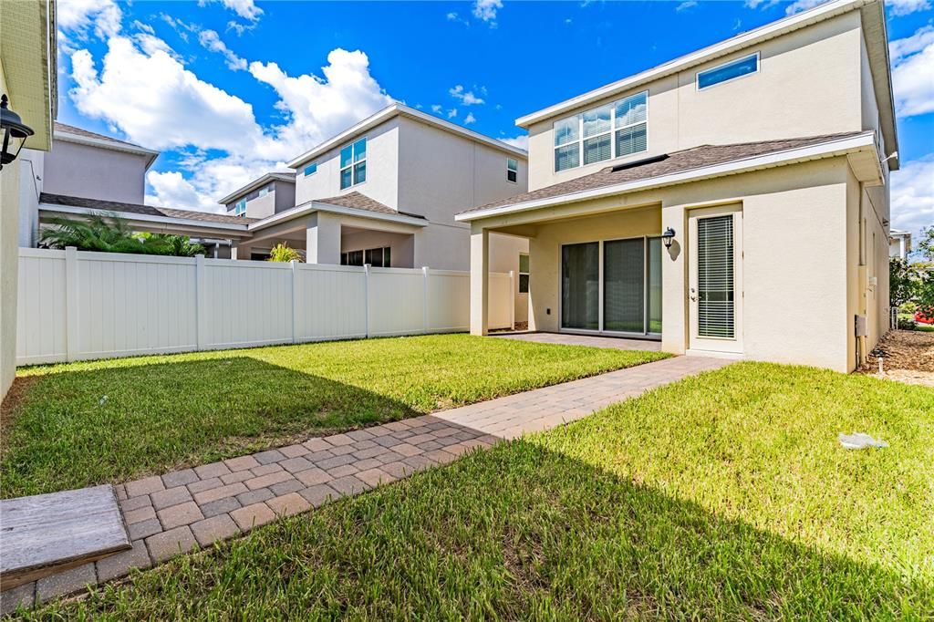 For Rent: $3,000 (4 beds, 4 baths, 2152 Square Feet)